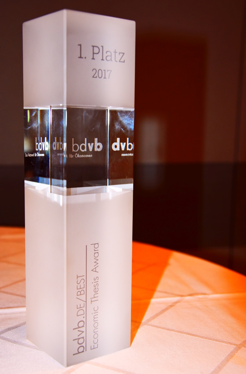 0-BEST-Award-2017-0072ak-Preis